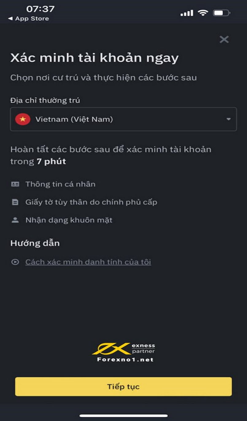 Chọn Việt Nam ở mục điền địa chỉ thường trú